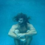 Brock O’Hurn Instagram – Decided hanging out under water would be more fun today 🏊🏼