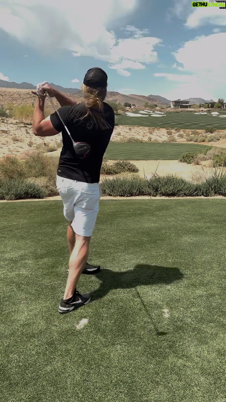 Brock O'Hurn Instagram - Fun weekend with the boys playing Summit 👑 Launched this one right where I wanted with a short wedge on to the green to follow🏌️♂️ I’m new to golf but you can tell by everyone’s reactions that the rest of my drives weren’t going as well as this 😂