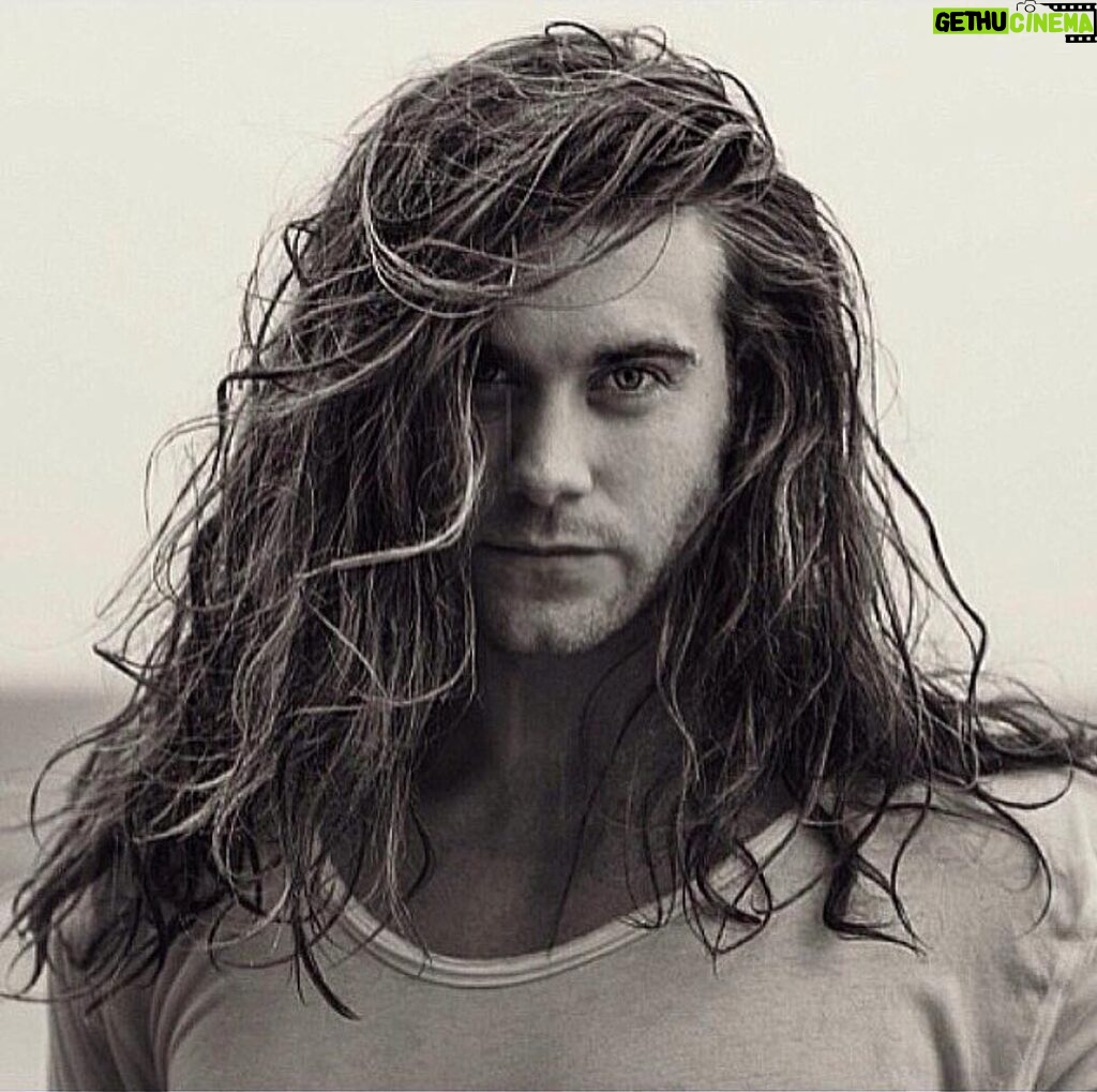 Brock O'Hurn Instagram - Throwback to 20 year old me.. Nice to know there's a face under there somewhere 👶🏼 haha Wishing you all an incredible day 🙃