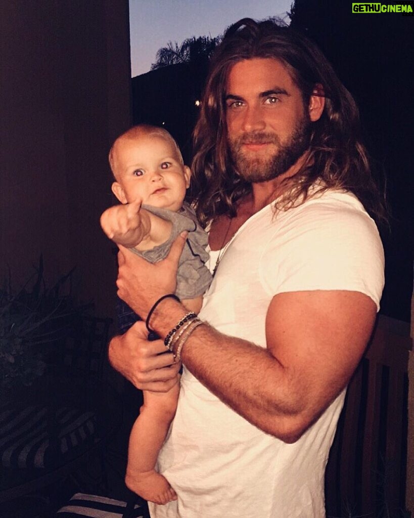 Brock O'Hurn Instagram - We want YOU to have a good day! lol Love Vincent and Uncle Brock 👶🏼😏 #YoungBuckMakinMeProud #HeTakesAfterHisUncle #GunnaBeABigBoy