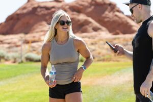 Brooke Ence Instagram - Day ☝🏼: Ice Breakers and exercise #ftw 

@nakedprogram 
📸: @emomphoto 

#nakedtrainingprogram #itmakesence