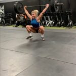Brooke Ence Instagram - Little update : Haven’t snatched in 6 months or more , if I’m being honest… 😅 I’ve gotta start somewhere . Part of yesterdays Naked Training program. My health hasn’t been 100% but I finally have hope. Just got my ( very extensive) lab work back and went over them with my doctor and there is a plan in place that offers me a “light at the end of the tunnel”. ❤️ If any of you are looking to get your bloodwork done, I highly HIGHLY recommend @livhealthofficial Happy hump-day y’all 💋 #itmakesence #nakedtraining #livhealth @nakedprogram