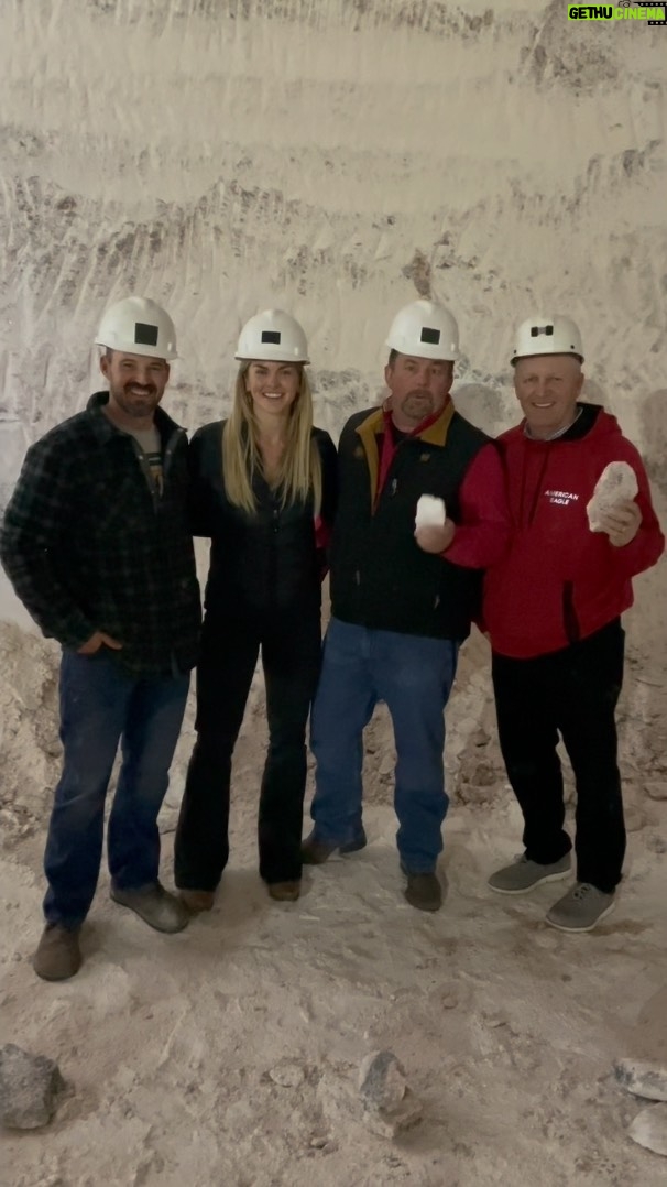 Brooke Ence Instagram - Another awesome @redmondrealsalt mine tour with great people! Link to get your Redmond salt and a discount in bio!