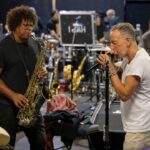 Bruce Springsteen Instagram – See you tomorrow, Phoenix!

📸: @pamspringsteen