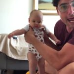 Bruno De Luca Instagram - Live musical matinal de Aurora. Valeu @mundobita , te conheci agora mas já te considero pacas.