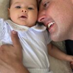 Bruno De Luca Instagram - Primeiro passeio do amor das nossas vidas. Como vocês podem ver, os pais se divertiram muito mais que a Aurora. 🥹🙏😄 #aurora #auroradeluca #passeio #primeiravez #recemnascido