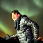 Bruno De Luca Instagram - Minha caçada a Aurora Boreal na Islândia tá chegando ao fim, e eu tô muito feliz, muito grato a Deus por ter me dado esse presente da natureza, logo depois do nascimento da pessoa mais importante da minha vida: AURORA DE LUCA. Uma viagem em parceria com a Columbia, fechada em outubro do ano passado, que ia fazer com a Sthéfany. Com a gravidez, tivemos que mudar os planos, e cumprir o nosso trabalho, nossa palavra. E a vida foi tão boa, que o nascimento, que tava previsto para acontecer entre os dias 19 e 21, acabou acontecendo dia 6, dois dias antes da data programada pra viagem. Assim, pude embarcar mais tranquilo, com a ajuda da minha sogrinha maravilhosa e da minha mulher guerreira,mãezona leoa, grande incentivadora e motivadora, mesmo quando meu coração apertava de saudades. Que venham os próximos desafios!! Iceland