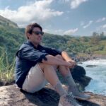 Bruno De Luca Instagram - Galera, fiz o teste real da bota Newton Ridge, além dela ser muito confortável eu me sinto protegido em todos os lugares que estou usando. Confere ai meu reels e aproveite o cupom com 10% de desconto em todo o site da Columbia Sportswear: BrunoDeLuca. Me contem aqui nos comentários o que vocês acharam da bota. #AProvaDeTudo #AtiveOModoColumbia #ColumbiaBrasil