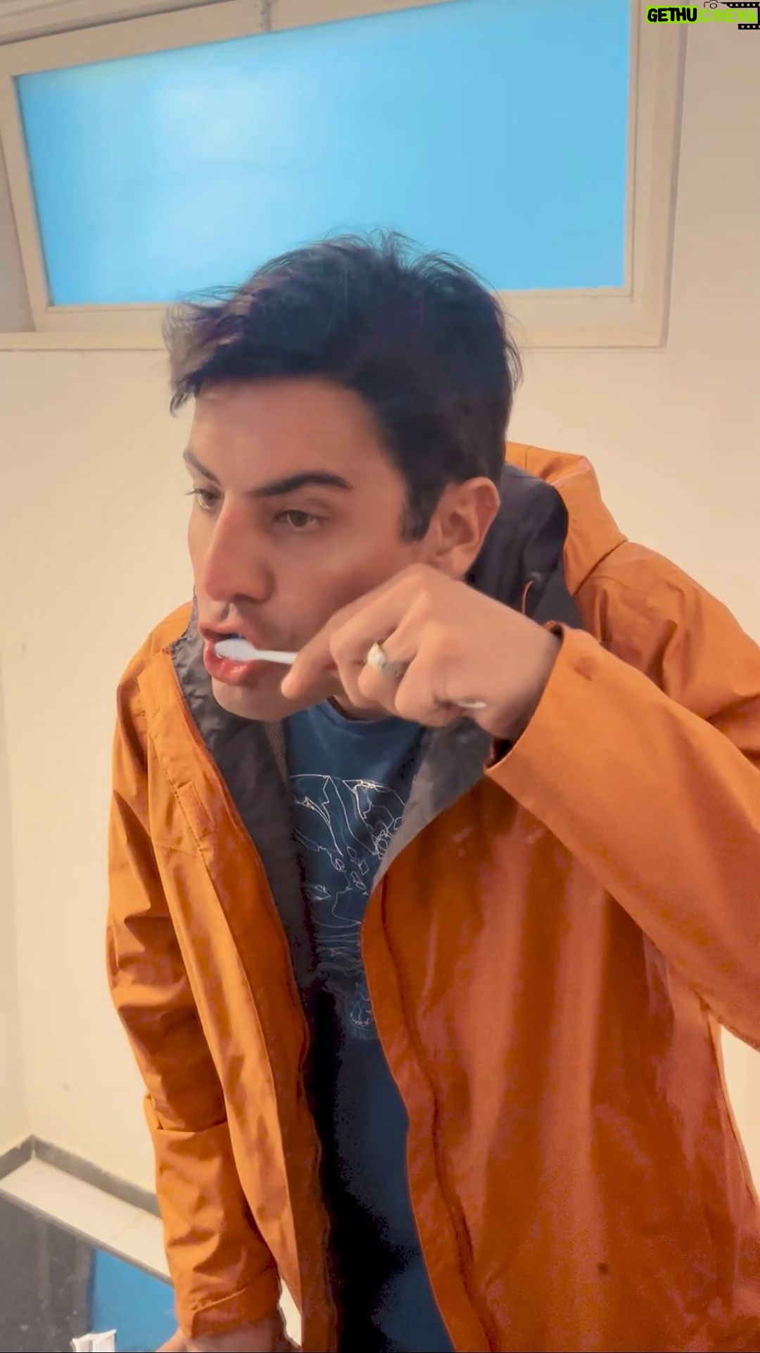 Bruno De Luca - 15.2K Likes - Sempre que eu escovo os dentes! Vocês são assim também? 🤣🤣