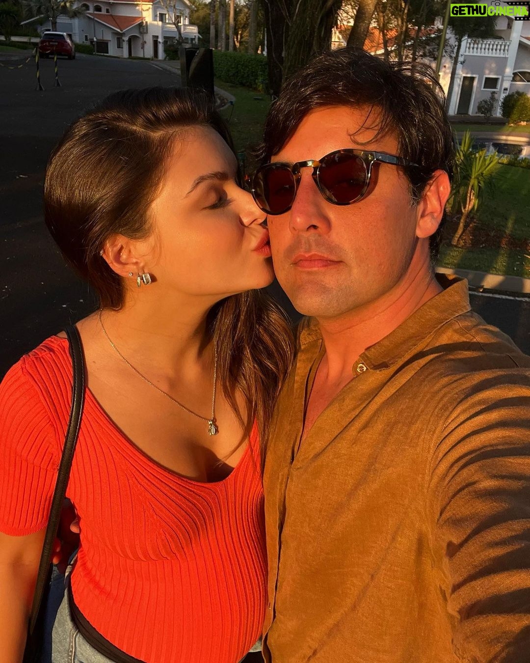 Bruno De Luca Instagram - Só tenho a agradecer! Feliz dia dos pais a todos! Obrigado meu amor @fany.vidal
