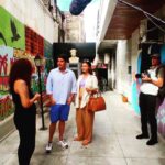 Bruno De Luca Instagram - Conhecendo o trabalho das CrewOlinas, grupo de mulheres artistas criativas, grafiteiras, que fazem um trabalho muito bacana nos muros de João Pessoa. Uma das mulheres, pedagoga, ainda consegue misturar a arte com a pedagogia, trazendo muito mais sentido para a educação das crianças. Estes grafites estão sendo feitos na escola José Américo , para quando as férias acabarem, a garotada volte às aulas super animadas com essa arte instagramavel, como eles gostam de chamar. Parabéns @kalynelimamc e @crewolinas pelo trabalho. Em outubro no @multishow . João Pessoa, Brazil