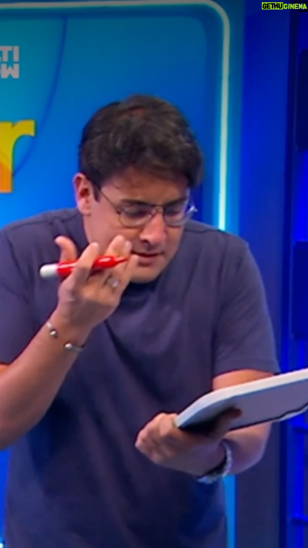 Bruno De Luca Instagram - Será que o @brunodeluca vai ter que apresentar o #BBBAEliminação sozinho pra poder ganhar um #QuizBBB? 🤔 A @anaclaraac acha que sim! 🗣️ #BBB23 #RedeBBB