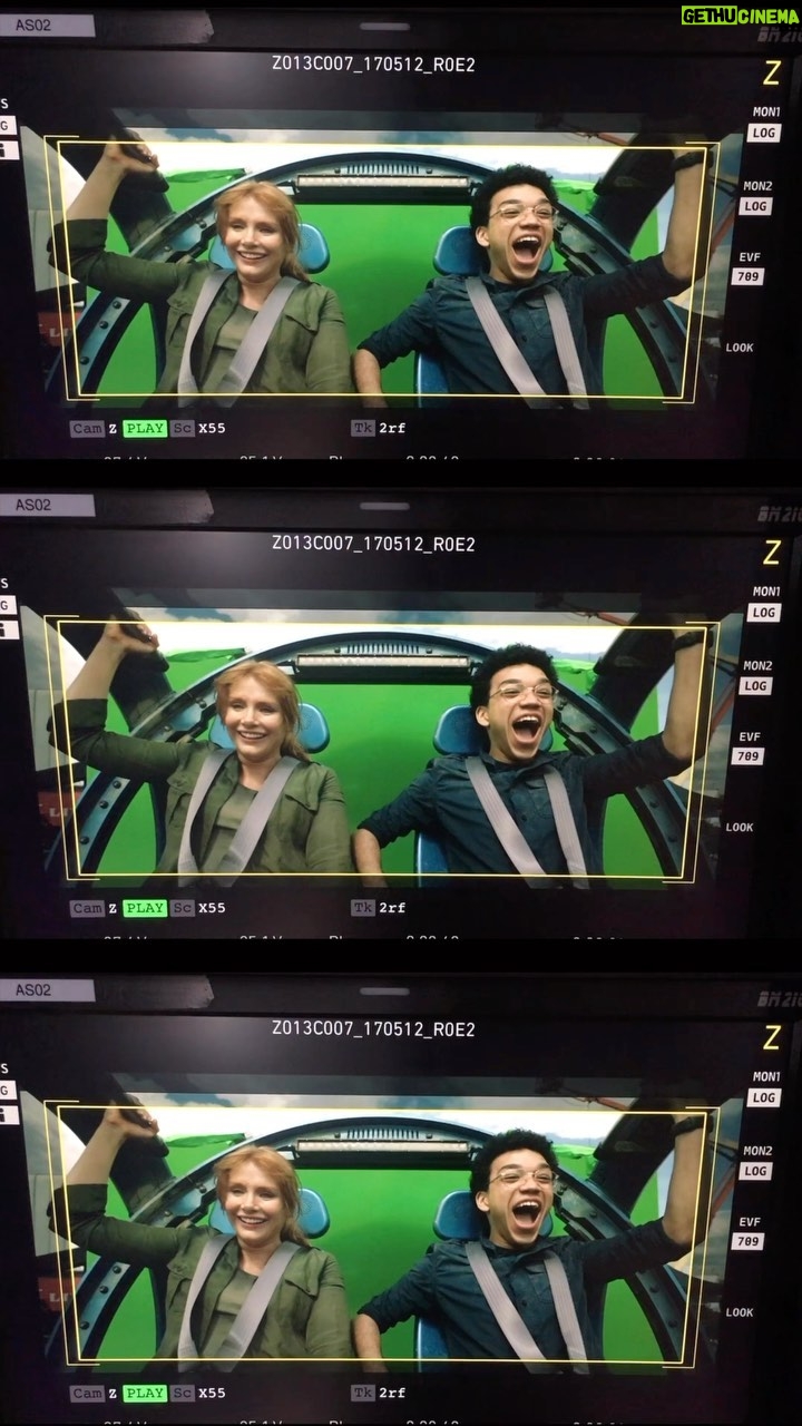 Bryce Dallas Howard Instagram - Happy 5th Anniversary to this WILD ride 🎢🦖 #JurassicWorldFallenKingdom The gyrosphere drop with @standup4justice will forever hold a special (terrifying) place in my heart — and if you can read lips, you’ll know exactly how terrified I was 🤣 #JurassicWorld #JurassicJune
