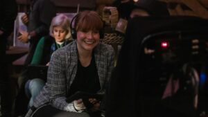 Bryce Dallas Howard Instagram - Reunited. And it feels SO GOOD! It’s an honor to have been invited back to direct on the new season of #TheMandalorian — there’s nothing quite like the adventure, magic, and friendships forged on this show 🥹 Swipe to watch the trailer for season three and mark your calendars for the premiere on March 1, only on #DisneyPlus 💫⁣⁣⁣
⁣⁣⁣
[ID: BDH in various states of glee on the Season 2 set of The Mandalorian: casually hanging out with a Quarren on giant trawler, talking to the iconic Frog Couple on the docks of Trask, and watching the monitor at video village.]