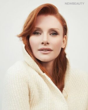 Bryce Dallas Howard Instagram - Thank you @newbeauty for a relaxed and beautiful day together!! Such an inspiring group of artists ✨ ⁣⁣⁣
⁣⁣⁣
Photographer: @johnrussophoto ⁣⁣⁣
Styling: @karenraphael ⁣⁣⁣
Makeup: @karayoshimotobua ⁣⁣⁣
Hair: @hairbyadir ⁣⁣⁣
Publicist Extraordinaire: @alex.schack
