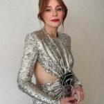 Bryce Dallas Howard Instagram – A magical night at the BAFTAs in London 🎭🪩⁣
⁣
Hair: @cwoodhair ⁣
Makeup: @kaymontano⁣
Styled by Publicist Extraordinaire: @alex.schack 
📸 1+6: @cwoodhair⁣
📸 2-5: @gettyentertainment @BAFTA ⁣
#EEBAFTAs⁣
⁣
[ID: Arriving on the red carpet with her hair in a relaxed up-do, BDH wears a silver sequined long-sleeve dress from @newarrivals.co with a cut-out around the waist ending with a black rose. Paired with the dress are a pair of black @maisonvalentino platform heels and a silver beaded bracelet & ring from @bulgari.]