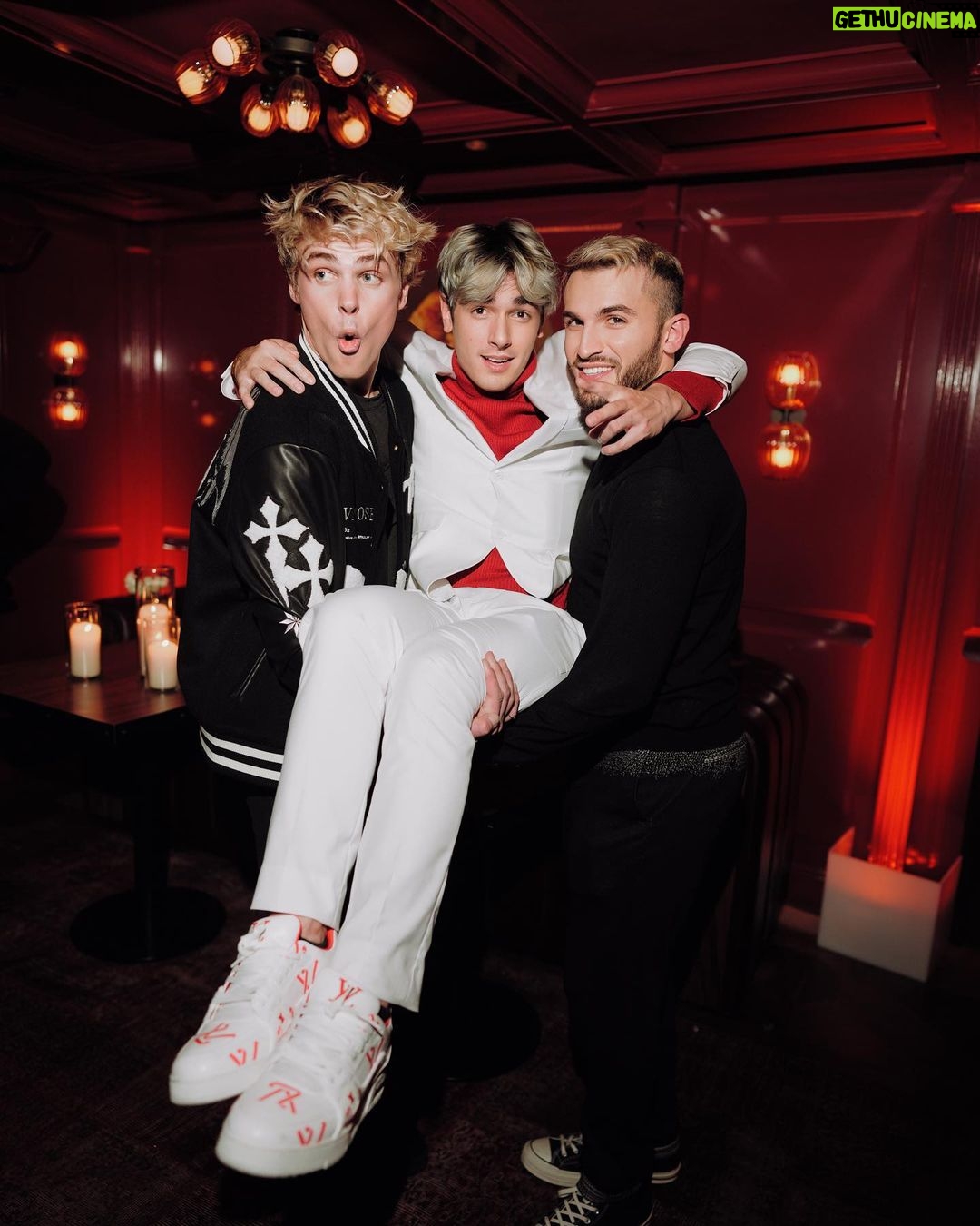Bryce Hall Instagram - I look different… Los Angeles, California
