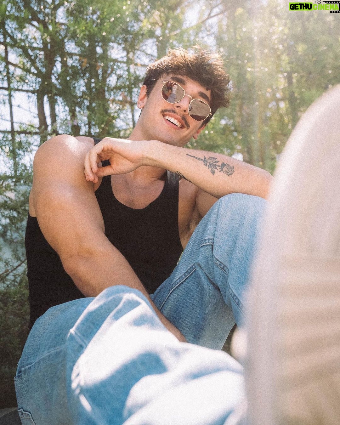 Bryce Hall Instagram - I watched Top Gun & this mustache grew on my face