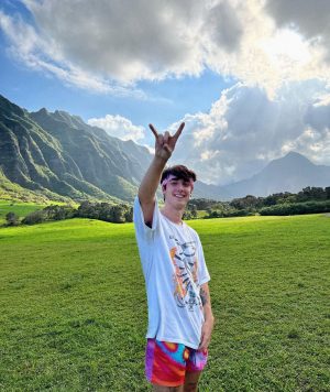 Bryce Hall Instagram - the background looks like a green screen