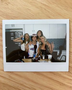 Bryce Hall Instagram - 2022 here we come 🤪🥳