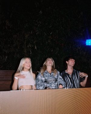 Bryce Hall Instagram - 2022 here we come 🤪🥳