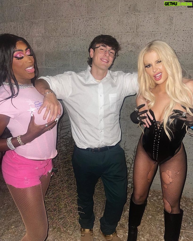 Bryce Hall Instagram - peter griffin does in fact get the ladies Los Angeles, California