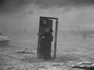 Buğra Gülsoy Instagram - .
Miracle in Milan (1951)
.
.