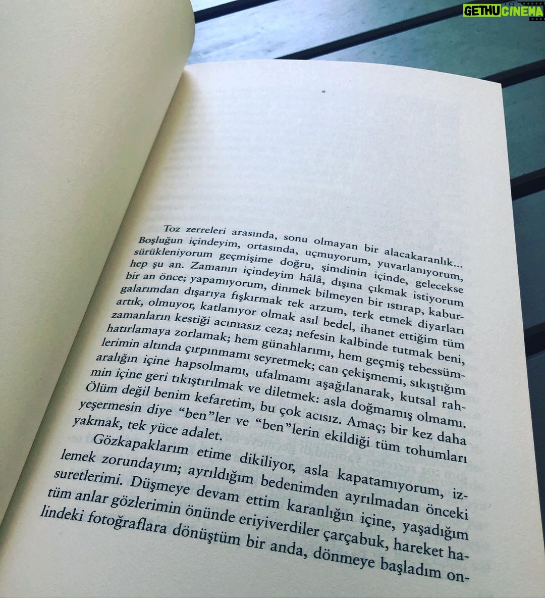 Buğra Gülsoy Instagram - giriş; rüya 📚 ‘ikinci kıyamet; güneşin doğduğu yer’ (Yaşanmış, akıl almaz bir hayat hikayesinden...) #ikincikıyametgüneşindoğduğuyer #İkinciKıyamet