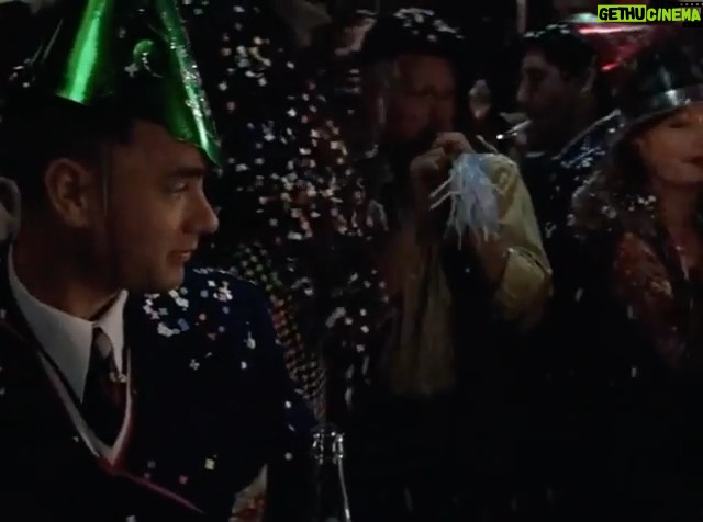 Buğra Gülsoy Instagram - ‘Happy New Year Lieutenant Dan’ #forestgump