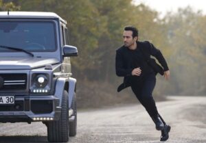 Buğra Gülsoy Instagram - #runforestrun
