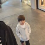 Buğra Gülsoy Instagram - Çete gezmede… ☀️