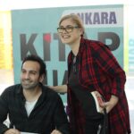 Buğra Gülsoy Instagram - İlk imza günümde beni yalnız bırakmayan Ankara okurlarına sonsuz teşekkürler 🙏🏻 Haftaya (27 Ekim Pazar) yeniden aynı yerde -ATO Congresium’da- görüşmek üzere ⭐️📕 #birincikıyamet