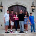 Buddy Valastro Instagram – Watch as @BuddyValastro builds the @CarlosBakery empire with the help of his family during the brand new series, Buddy Valastro’s #CakeDynasty, premiering Saturday, November 11th at 10/9c on @AETV’s @Home.Made.Nation. 🎂