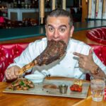 Buddy Valastro Instagram – Go big or go home with our new 32 oz Tomahawk Ribeye! With horseradish cream, chimichurri, roasted garlic, and choice of two sides; it’s the ultimate sharing course! Available for dinner only. 

#buddyvs #buddyvalastro #onlyinvegas #lasvegas #lasvegasstrip #venetianlasvegas #grandcanalshoppes #ribeye #tomahawksteak Las Vegas, Nevada