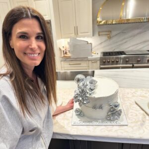 Buddy Valastro Instagram - Happy Birthday to the love of my life @lisavalastro4 🎂 You’re our family’s rock, keeping us together with your strength, love, and happiness. Like the perfect icing on a cake, you make everything better. Today’s all about celebrating you, our everything. Love you always and forever! ❤️ #HappyBirthday #HeartOfOurFamily