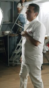 Buddy Valastro Instagram - BTS of what it’s like to be the Boss! 😎🎂👨‍🍳 - #carlosbakery #cakeboss #bts