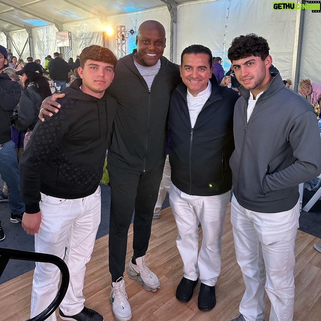 Buddy Valastro Instagram - Wonderful day supporting an incredible cause @bestbuddies #bestbuddieschallenge #bestbuddies @carl_lewis_official @anthonykshriver @50cent Hyannis Port, Cape Cod, Massachusetts, USA
