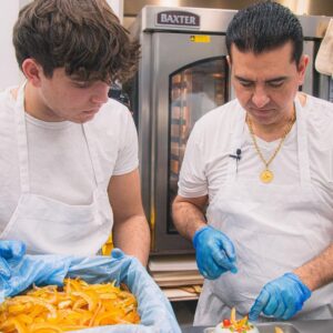 Buddy Valastro Instagram - Every moment at Carlo’s Bakery is as sweet as our frosting, especially when shared with family! 🍰💕 

Tag us or use #CarlosBakery to share your heartwarming moments, and let’s bake beautiful memories together as famiglia 📸✨ 

#BakingWithBuddies #FamilyFun #CakeBoss
