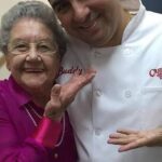 Buddy Valastro Instagram - Homenagem do Buddy Valastro para a eterna Palmirinha. Descanse em paz! #palmirinha #buddyvalastro #palmira