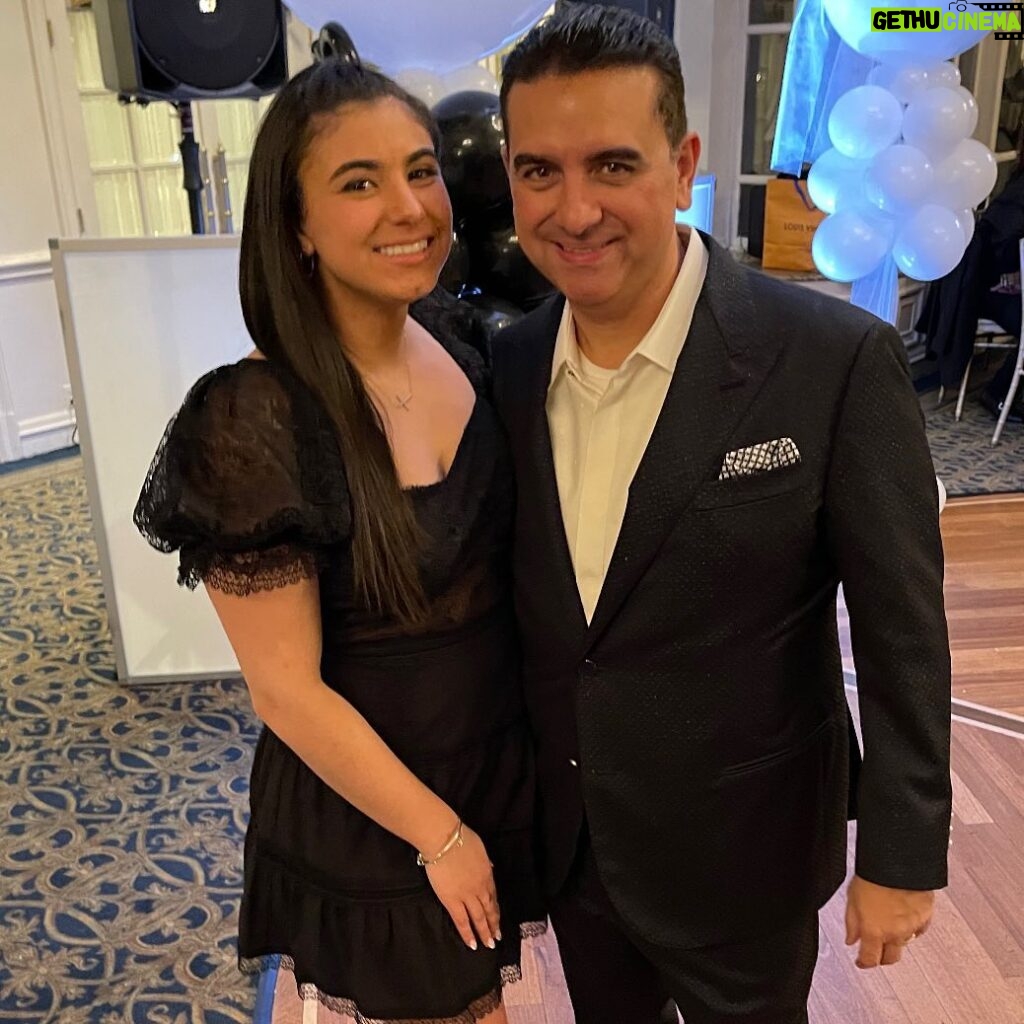Buddy Valastro Instagram - Happy Birthday to my baby girl @fiav_21 🎉🎂 Watching you grow into the beautiful young woman you are has brought us so much love and happiness! Always remember how much we love you and how proud we are of you every day ❤️ #happybirthday #birthdaygirl