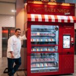 Buddy Valastro Instagram – Is your bracket bomb or busted? Whether you want to celebrate or drown your sorrows…we have CAKE! Our automated cake vending machines are all over the Strip for 24/7 service.

PS…we know you won’t wanna wait, but our cakes are best when served closest to room temp!

#pizzacake #buddyvalastro #cakeboss #carlosbakery #cake #caketogo #vendingmachine #dessert #chocolatecake #rainbowcake #redvelvetcake #247 #vegas #thestrip #lasvegas #marchmadness #brackets #ncaabasketball #collegehoops Las Vegas, Nevada