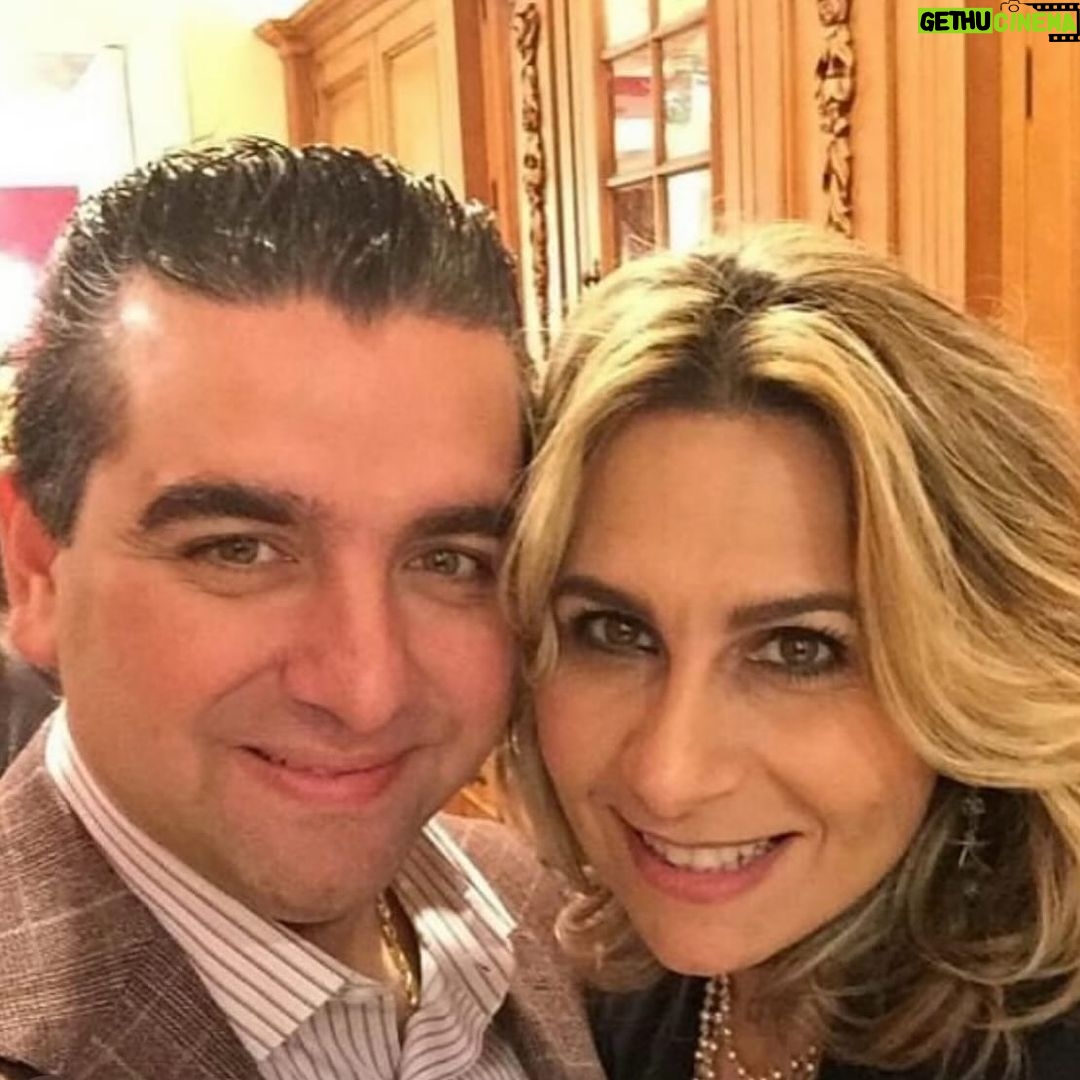 Buddy Valastro Instagram - Happy Birthday to my amazing sister @cakebosslisa4811 ๐We love you and canโt wait to celebrate! ๐