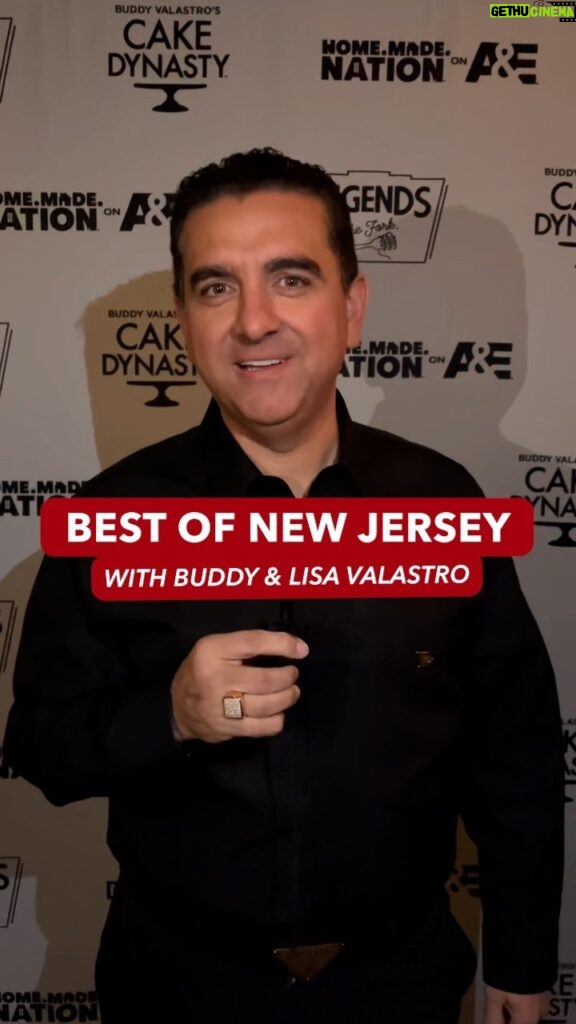 Buddy Valastro Instagram - The King and Queen of Jersey have spoken 🤌 #YesChefChristmas New Jersey