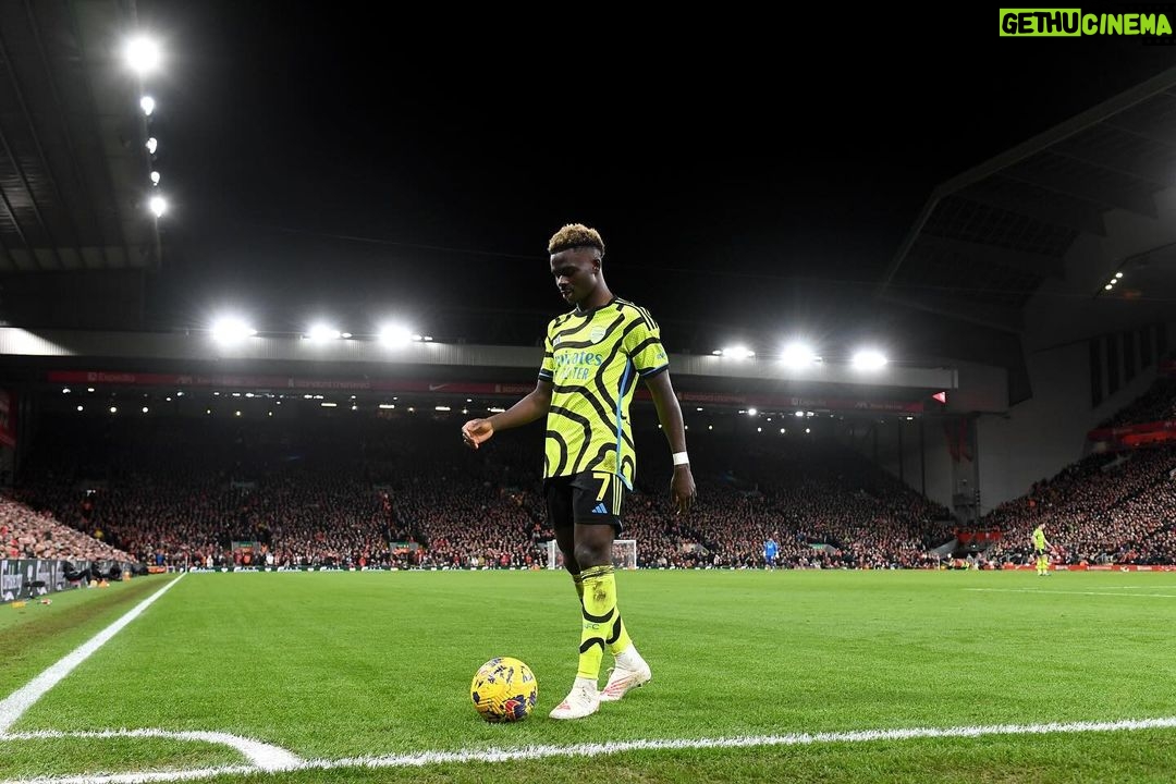 Bukayo Saka Instagram - We wanted more today, but we will take the point, keep working and pleased to be on top heading into Christmas 🙏