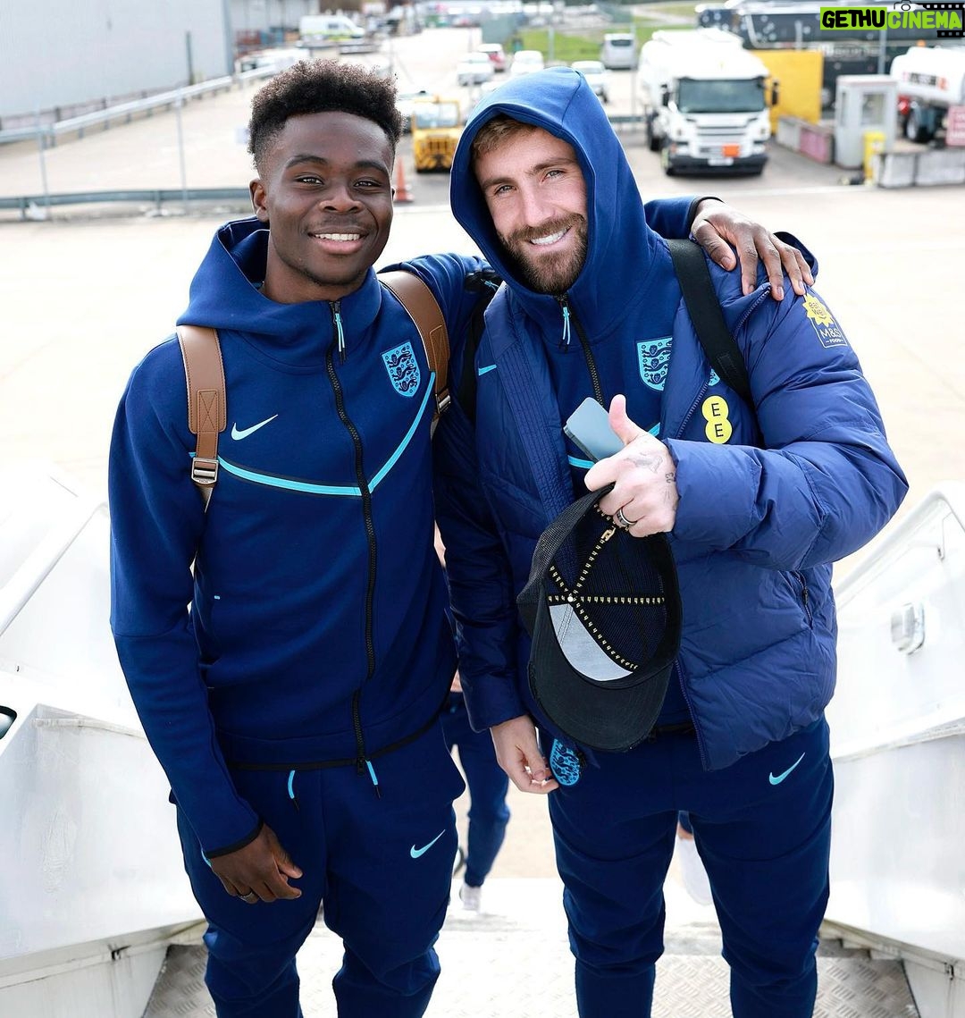 Bukayo Saka Instagram - Italy bound with my bro @lukeshaw23 ✈️⚽️