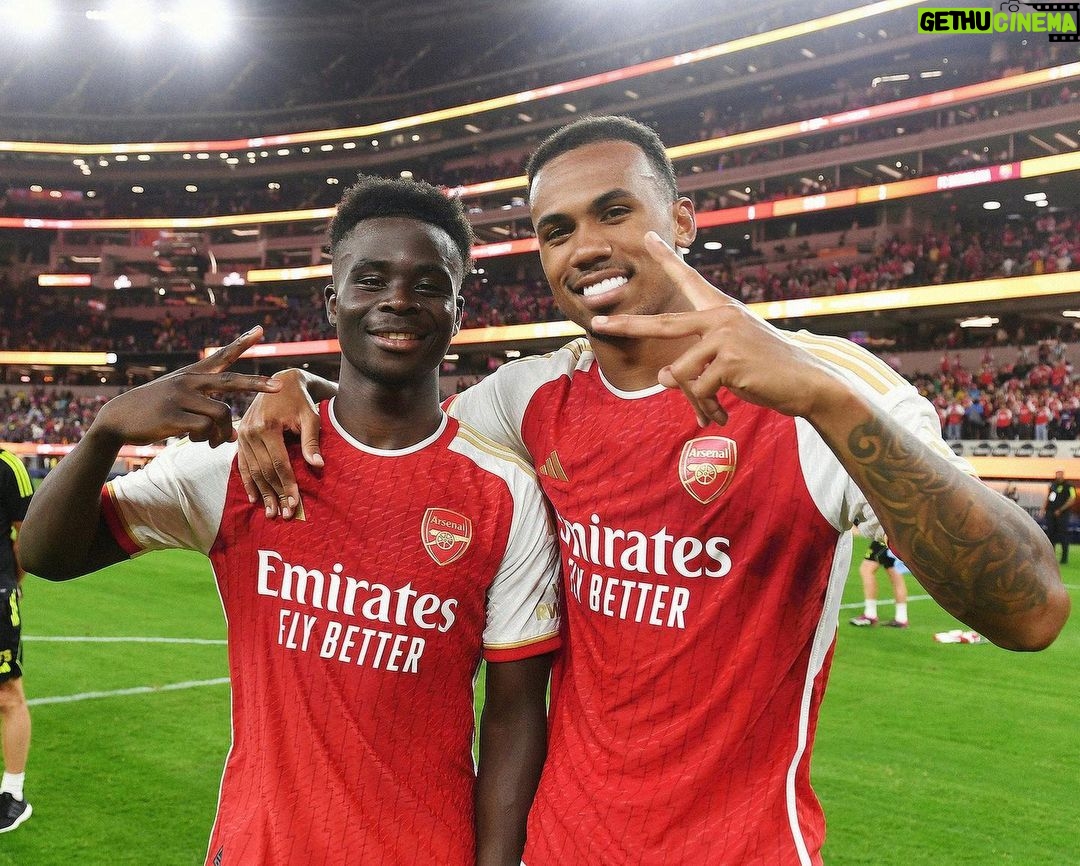Bukayo Saka Instagram - The US never disappoints! Thank you for all your support and we'll see you soon πΊπΈππΏπ΄