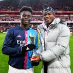 Bukayo Saka Instagram - 🏆 Presenting the December Player of the Month award to our winner... @BukayoSaka87 🤝 @KSI Emirates Stadium