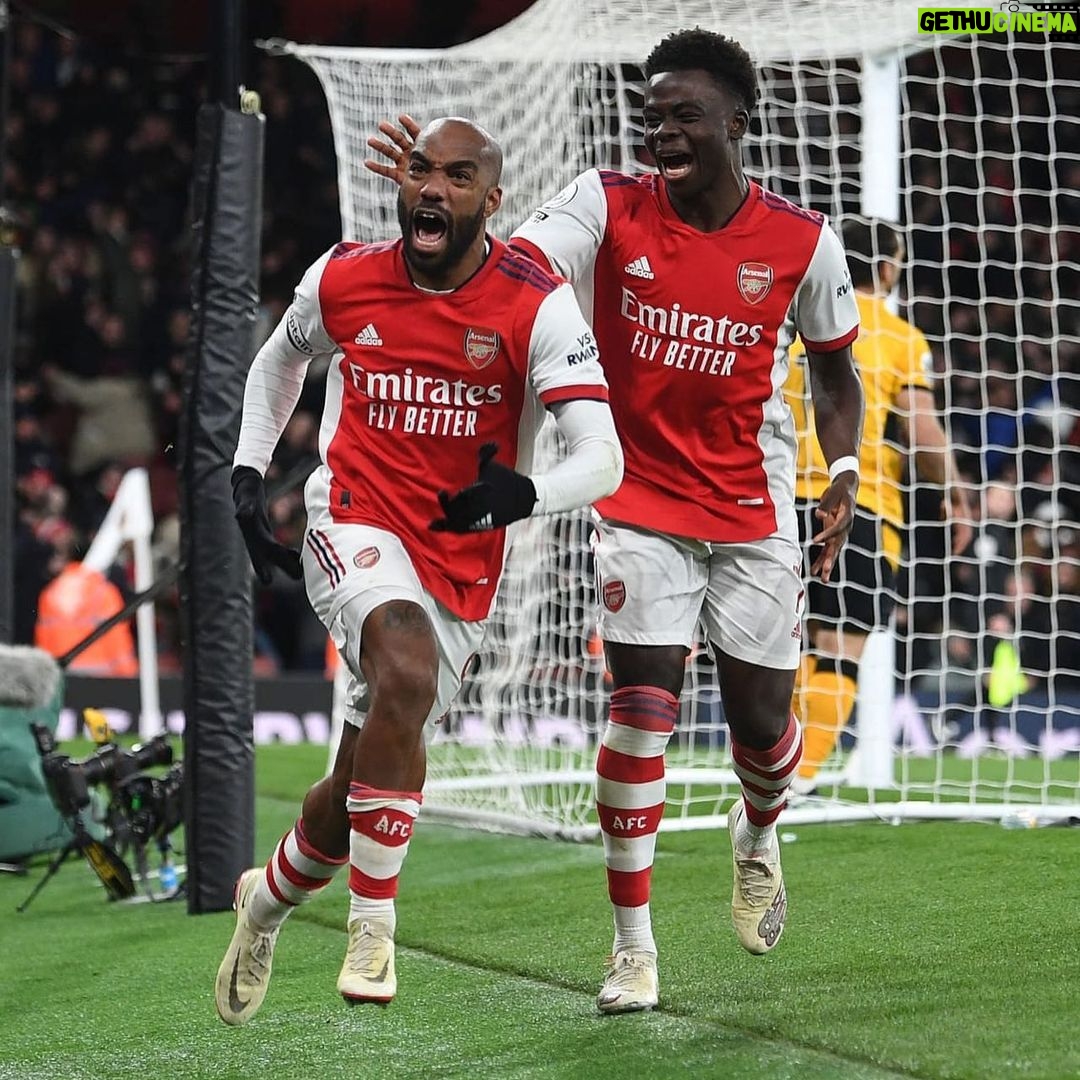 Bukayo Saka Instagram - No words needed.. 😍😍 Emirates Stadium