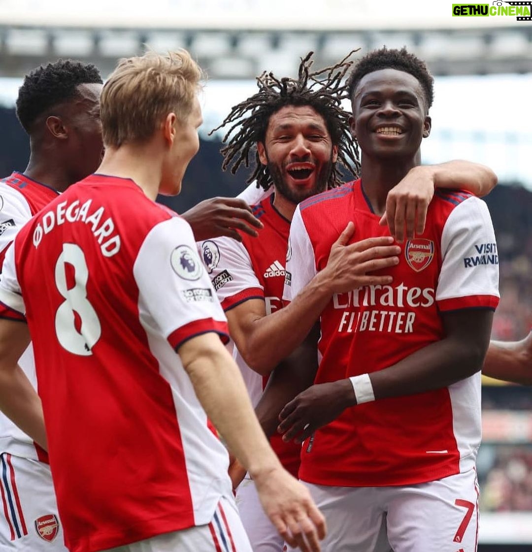 Bukayo Saka Instagram - Enjoy your weekend my gunners ! 😃