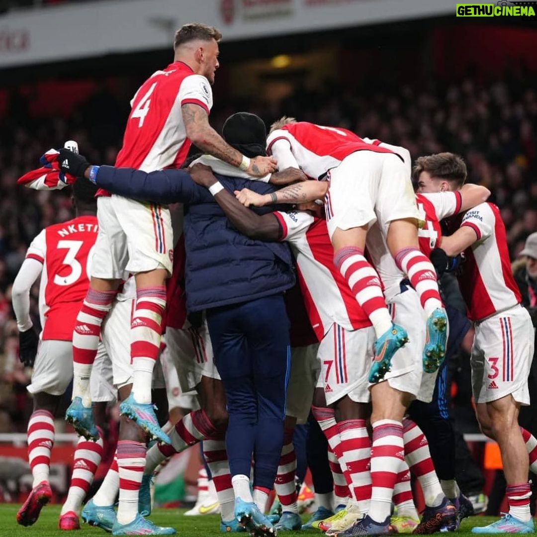 Bukayo Saka Instagram - No words needed.. 😍😍 Emirates Stadium